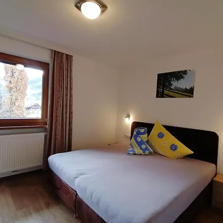 Vier Jahreszeiten Apartment