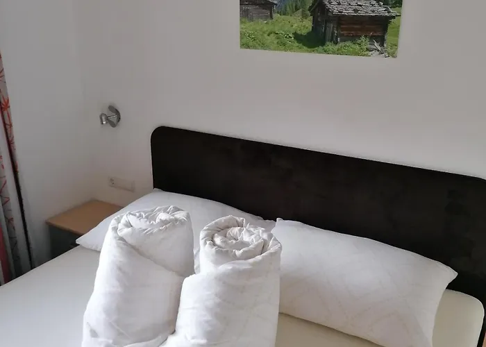 Appartement Gaestehaus Vier Jahreszeiten *