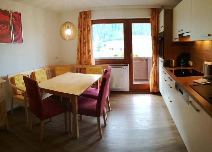 Lägenhet Gaestehaus Vier Jahreszeiten Mayrhofen