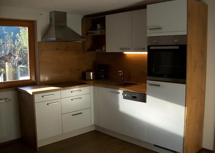 Gaestehaus Vier Jahreszeiten Appartement Mayrhofen