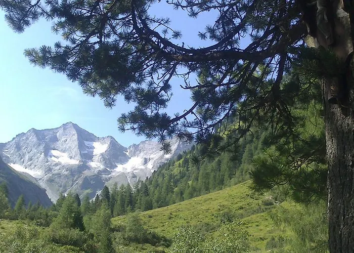 Gaestehaus Vier Jahreszeiten Mayrhofen