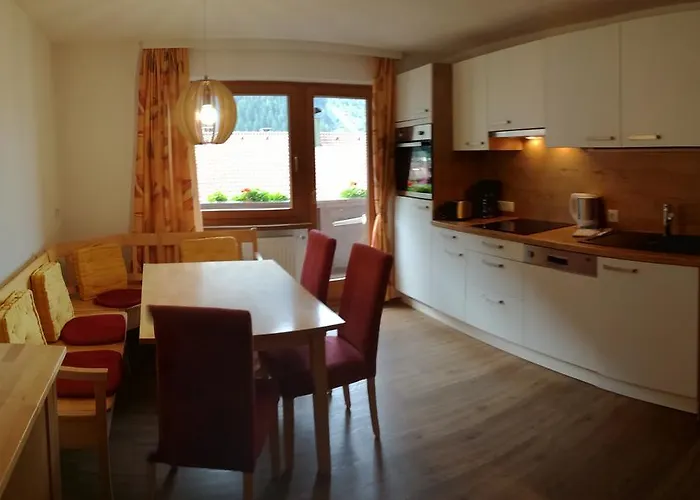 Lägenhet Gaestehaus Vier Jahreszeiten