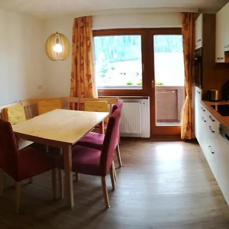 Appartement Gaestehaus Vier Jahreszeiten Mayrhofen